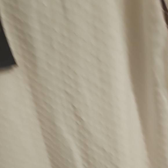 W5 Chic White Puff Sleeve Blouse - Picture 6 of 8